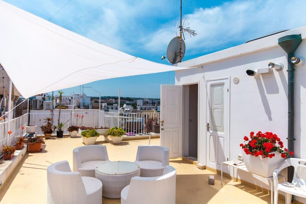 Amoredimare Casa Vacanze Полиньяно-а-Маре Экстерьер фото